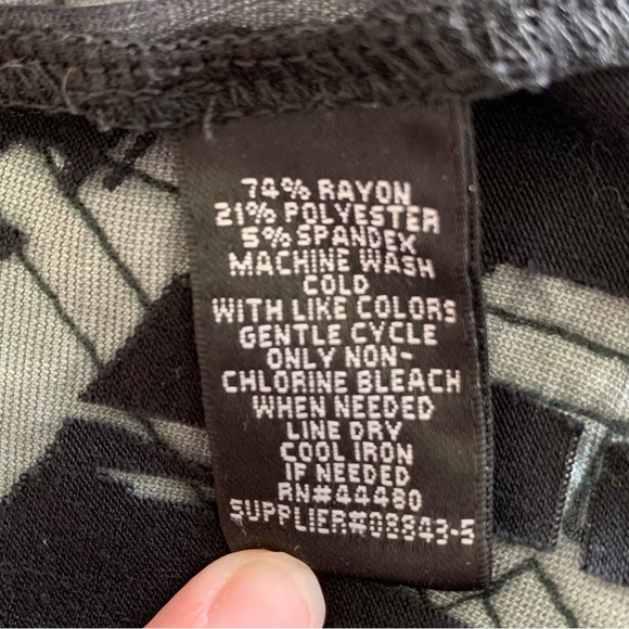 5 for $10 - Nicole by Nicole Miller Black Mesh Top - Picture 5 of 6